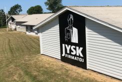 Jysk firmatøj facade